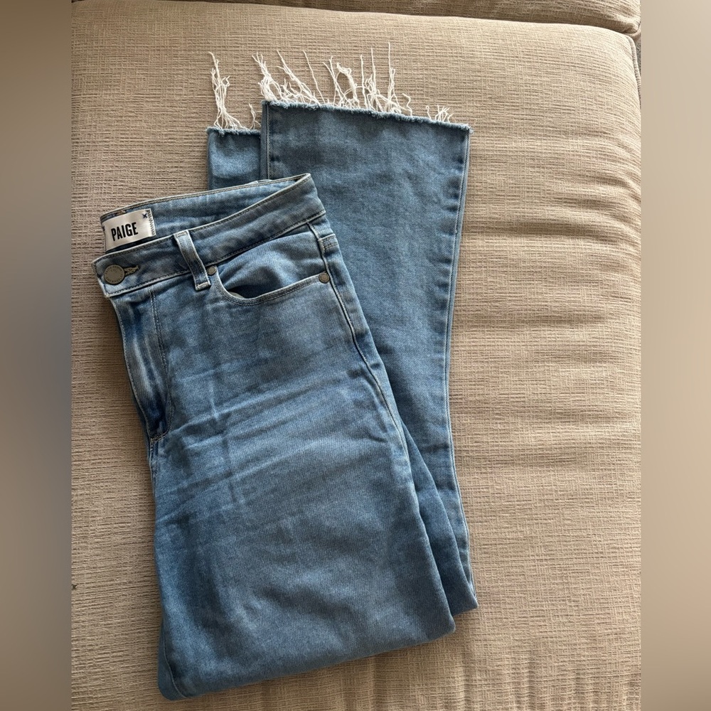 Paige Women's frayed Jeans